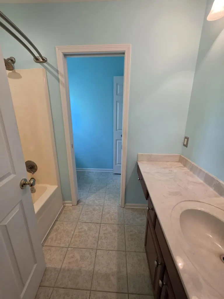 4600 Charwood Court Lexington KY 40515