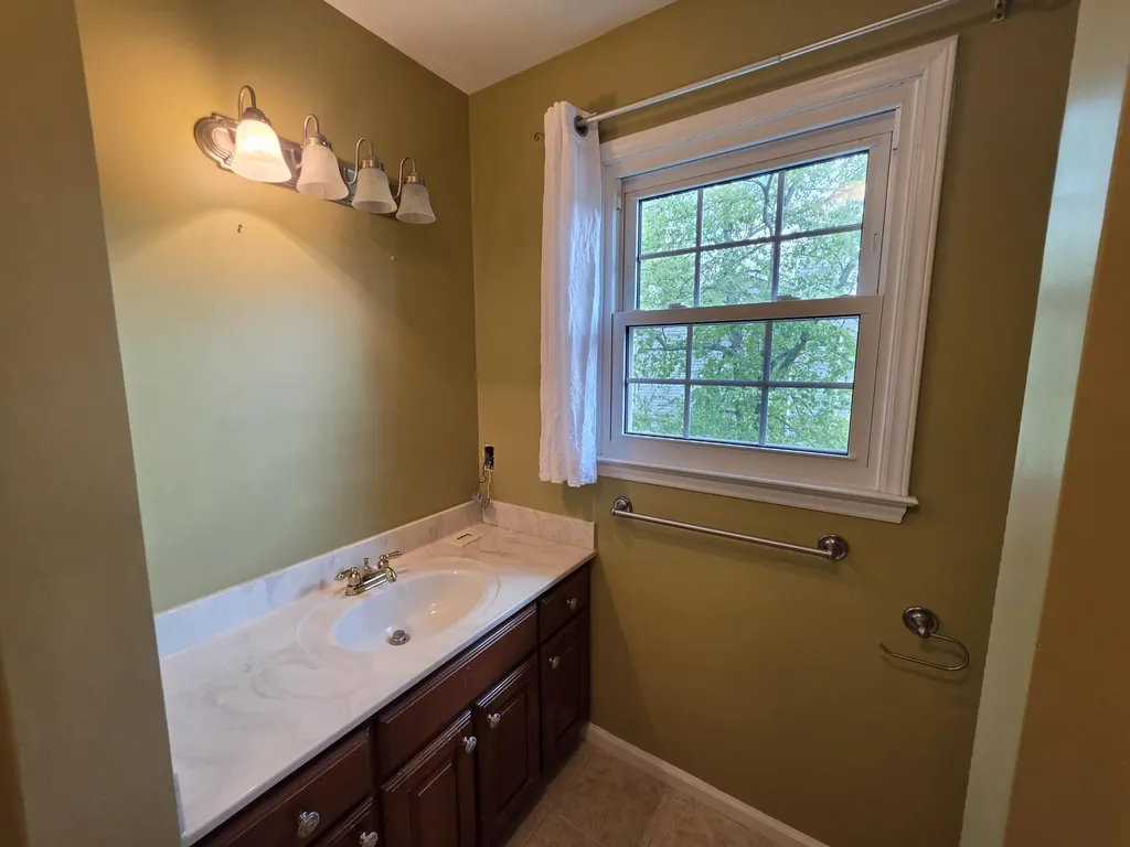 4600 Charwood Court Lexington KY 40515