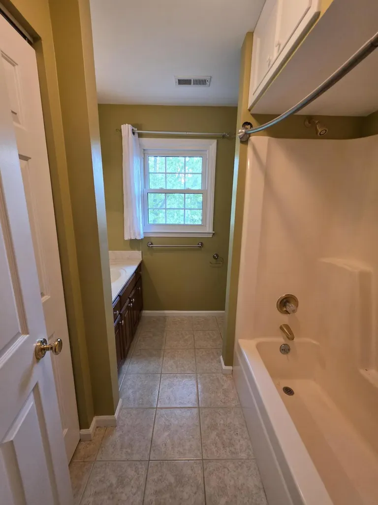 4600 Charwood Court Lexington KY 40515