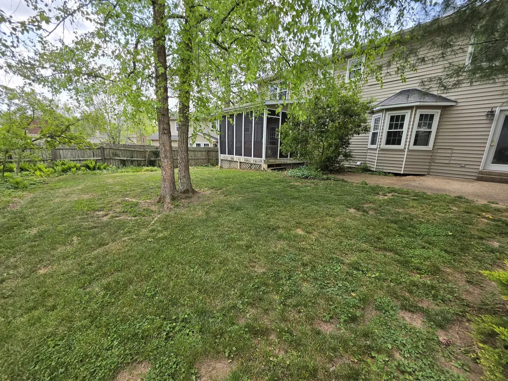 4600 Charwood Court Lexington KY 40515
