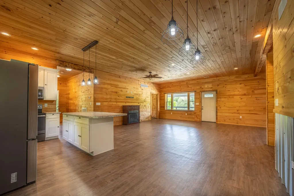 6441 Maysville Road Carlisle KY 40311