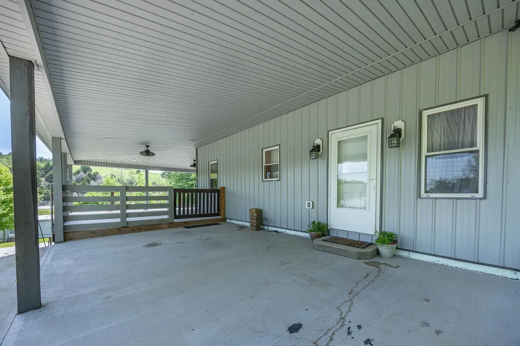6441 Maysville Road Carlisle KY 40311