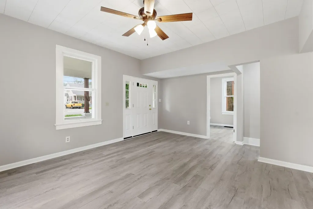 225 Waveland Avenue Danville KY 40422