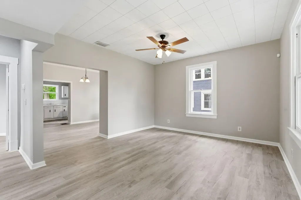 225 Waveland Avenue Danville KY 40422