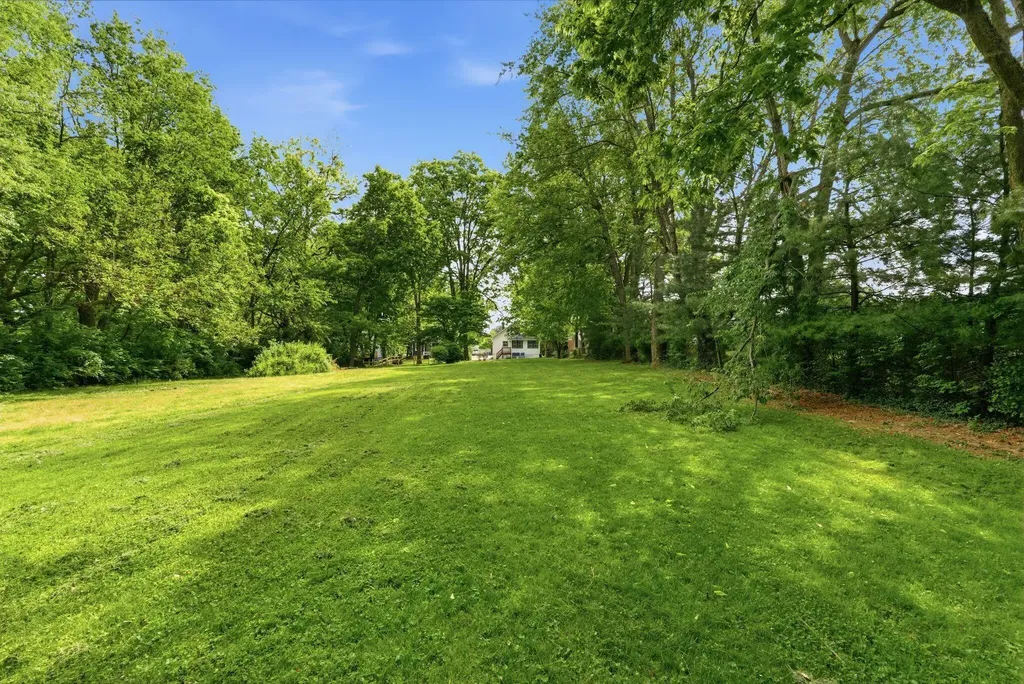 225 Waveland Avenue Danville KY 40422