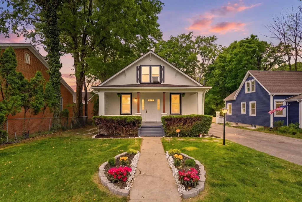225 Waveland Avenue Danville KY 40422