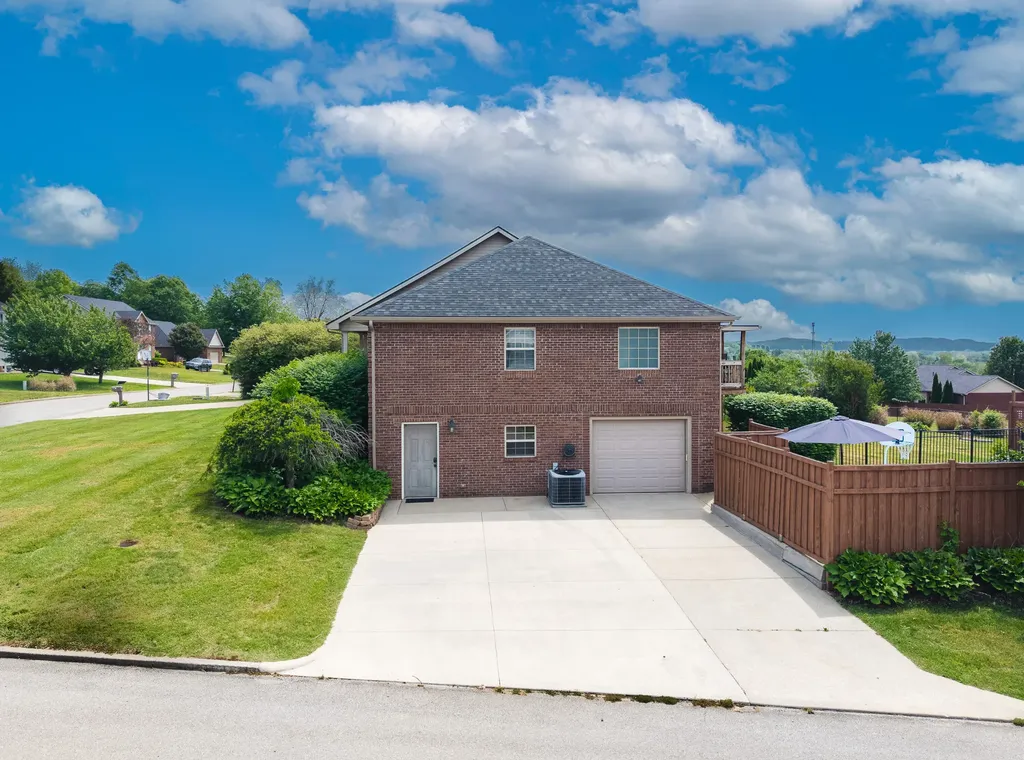 325 Ridge Hill Trail Somerset KY 42503