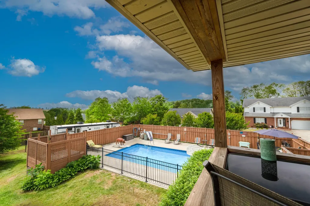 325 Ridge Hill Trail Somerset KY 42503
