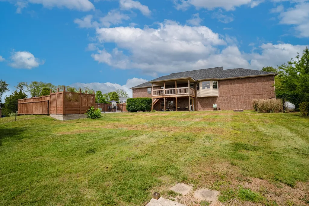 325 Ridge Hill Trail Somerset KY 42503