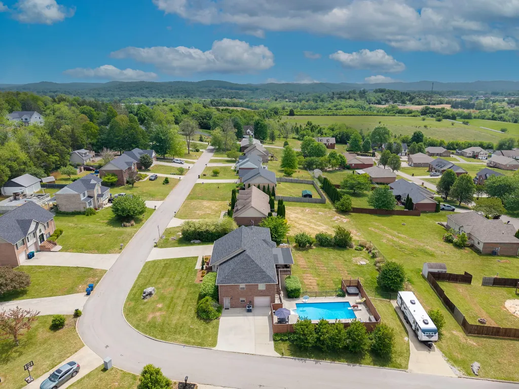 325 Ridge Hill Trail Somerset KY 42503