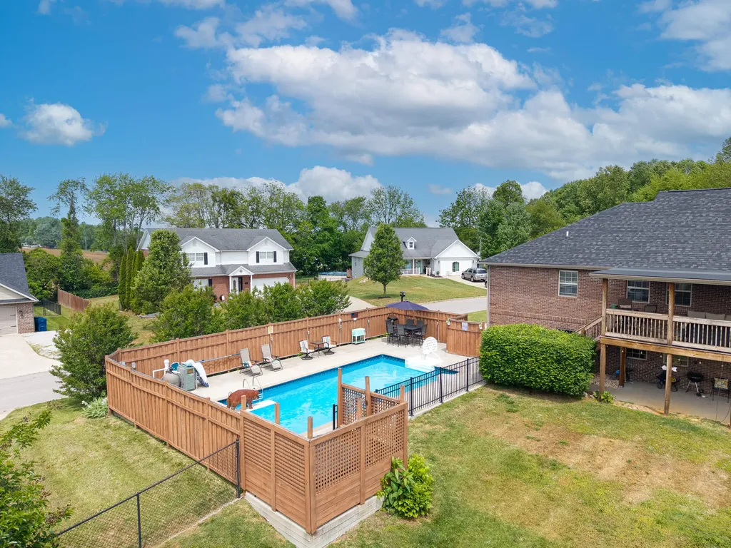 325 Ridge Hill Trail Somerset KY 42503