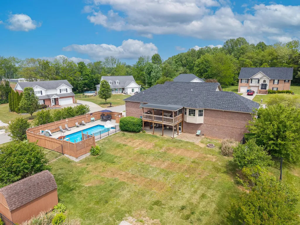 325 Ridge Hill Trail Somerset KY 42503