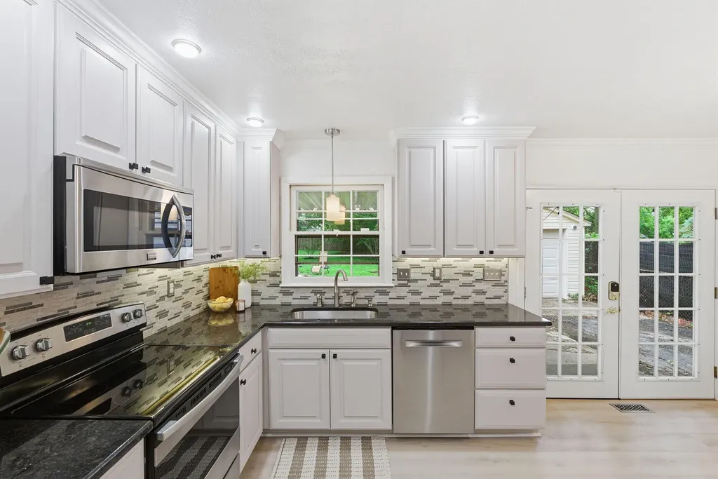 3525 Rocky Hill Terrace Lexington KY 40517
