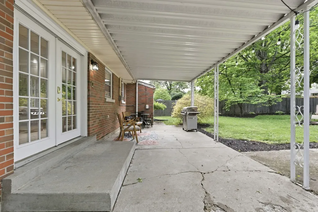 3525 Rocky Hill Terrace Lexington KY 40517