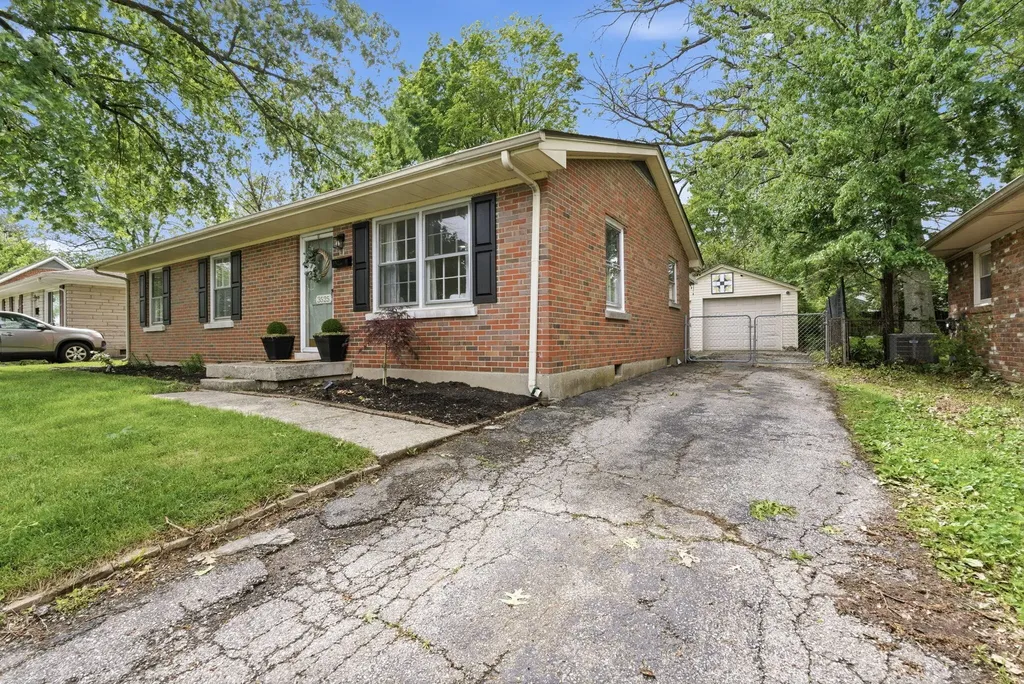 3525 Rocky Hill Terrace Lexington KY 40517