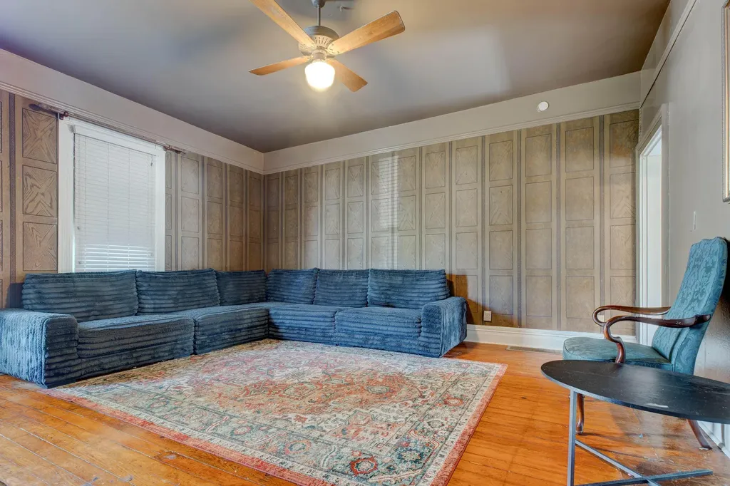404 Holt Avenue Mt Sterling KY 40353