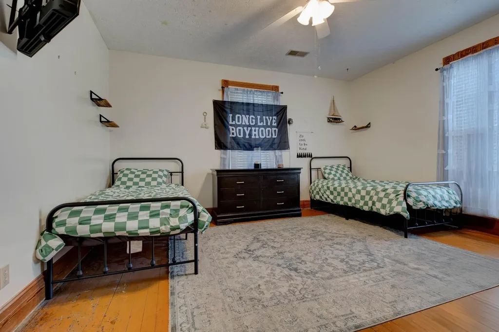 404 Holt Avenue Mt Sterling KY 40353