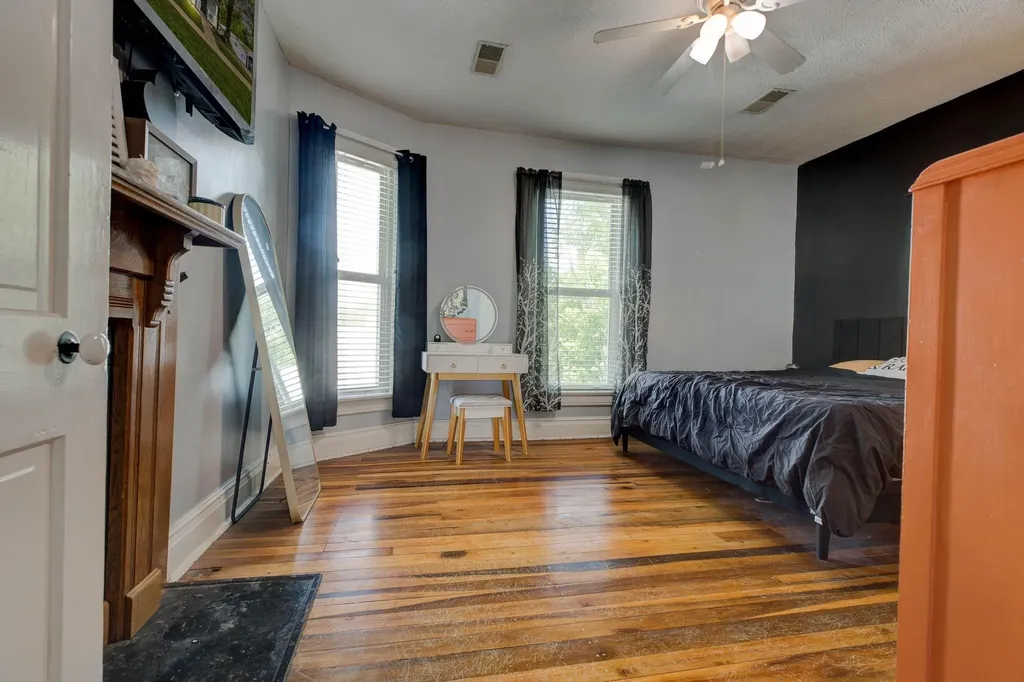 404 Holt Avenue Mt Sterling KY 40353