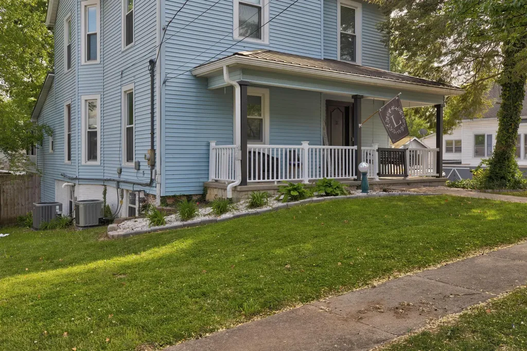 404 Holt Avenue Mt Sterling KY 40353