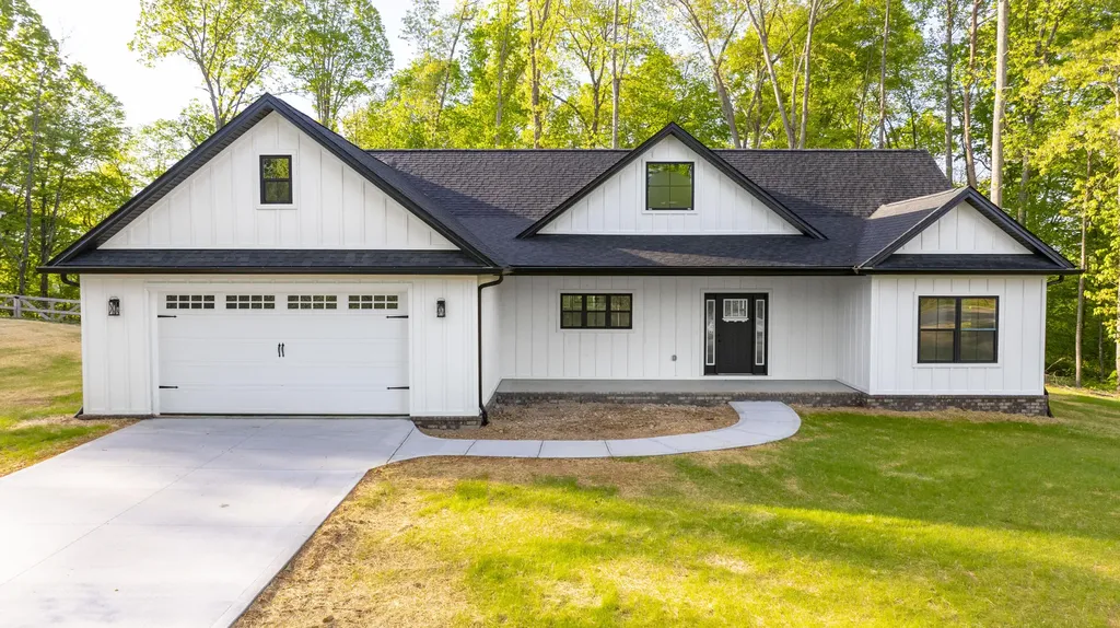 22 E Golden Island Nancy KY 42544