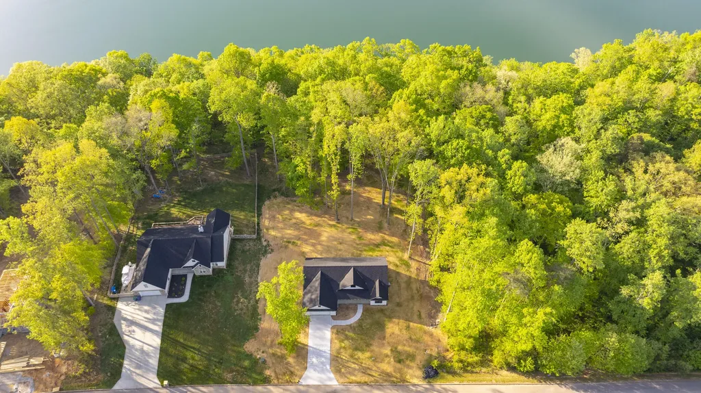 22 E Golden Island Nancy KY 42544