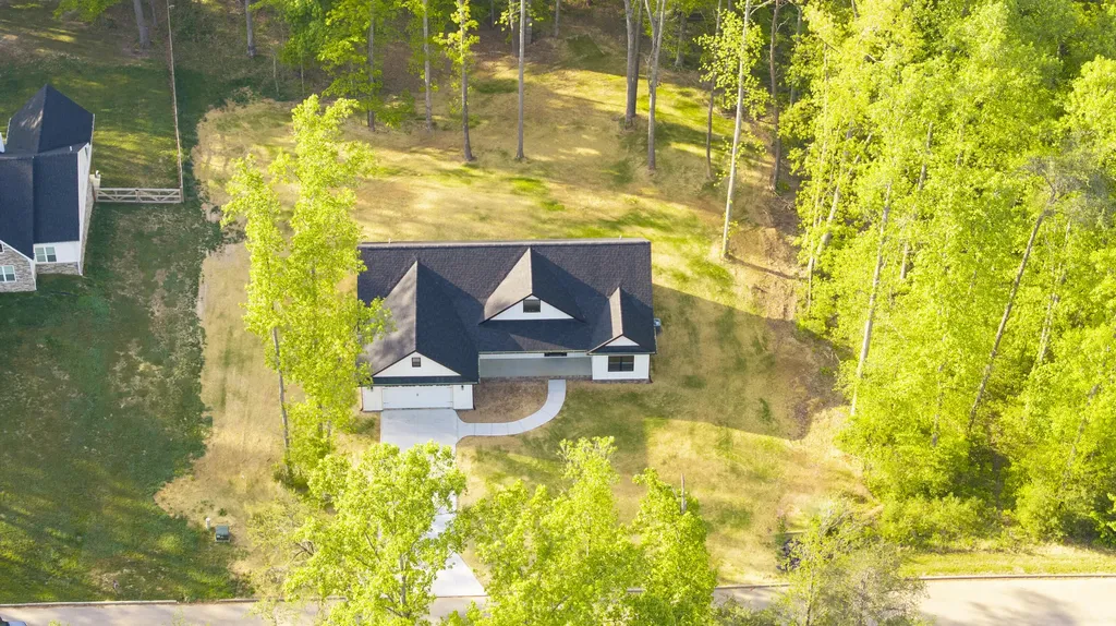 22 E Golden Island Nancy KY 42544