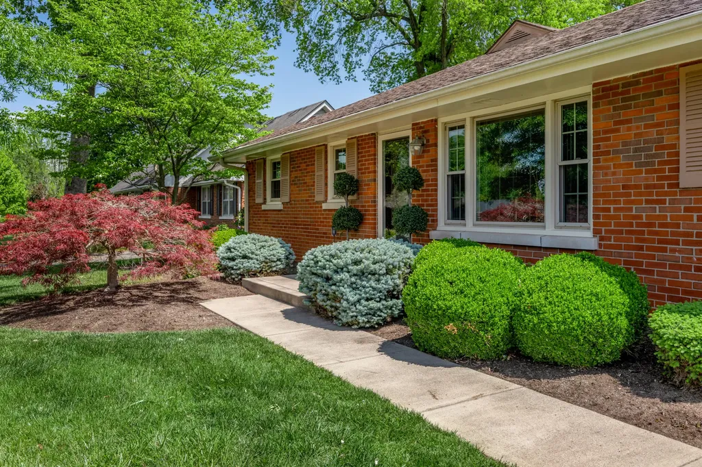 3232 Tudor Drive Lexington KY 40503