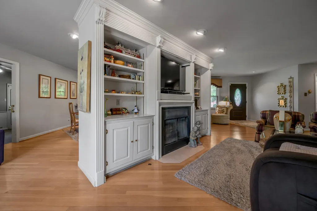 3232 Tudor Drive Lexington KY 40503