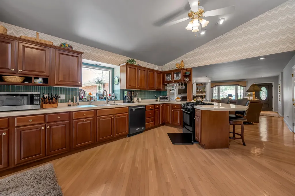 3232 Tudor Drive Lexington KY 40503