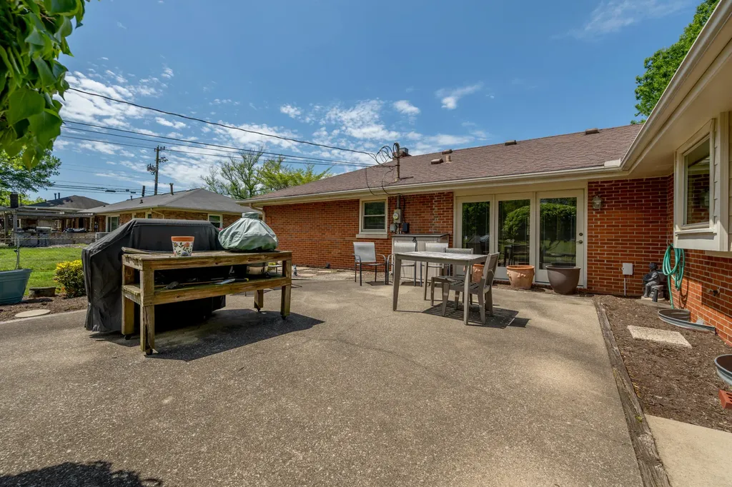 3232 Tudor Drive Lexington KY 40503