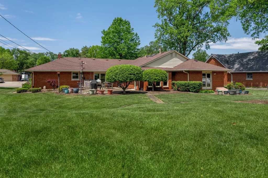 3232 Tudor Drive Lexington KY 40503