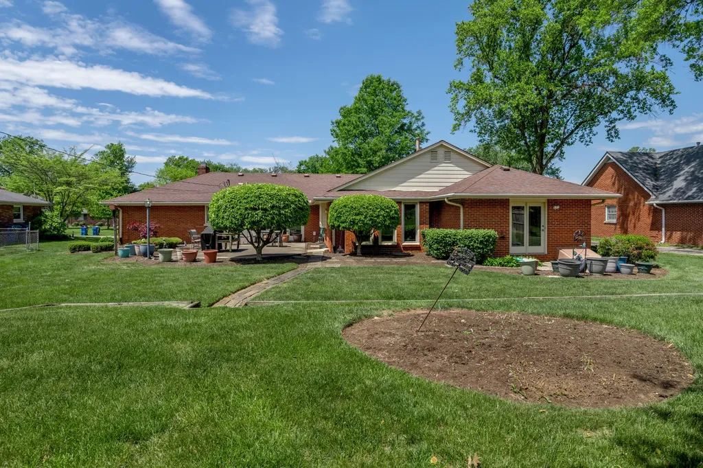3232 Tudor Drive Lexington KY 40503