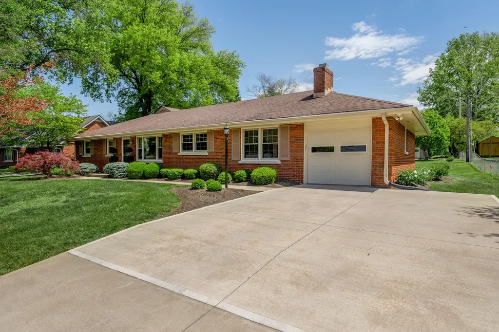 3232 Tudor Drive Lexington KY 40503