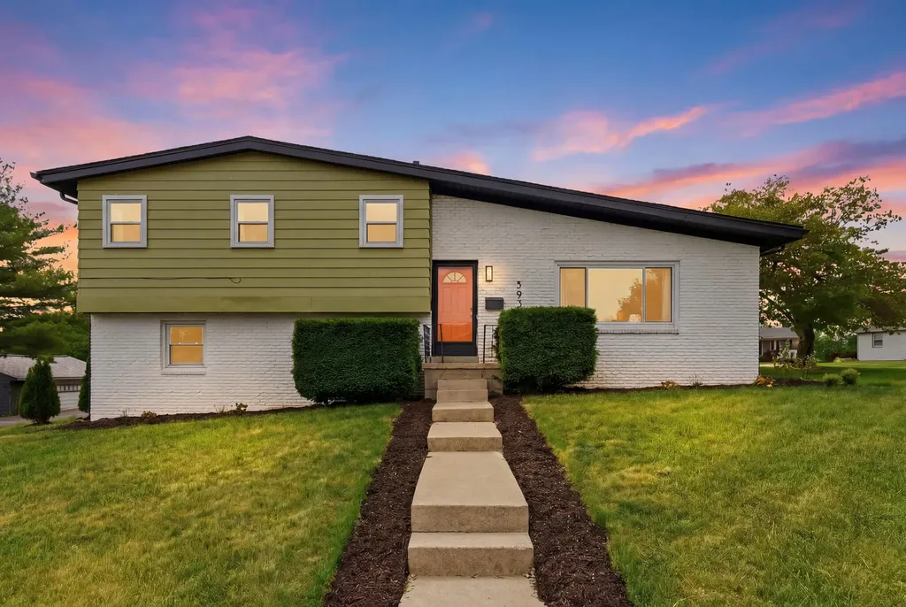 593 Folkstone Drive Lexington KY 40517