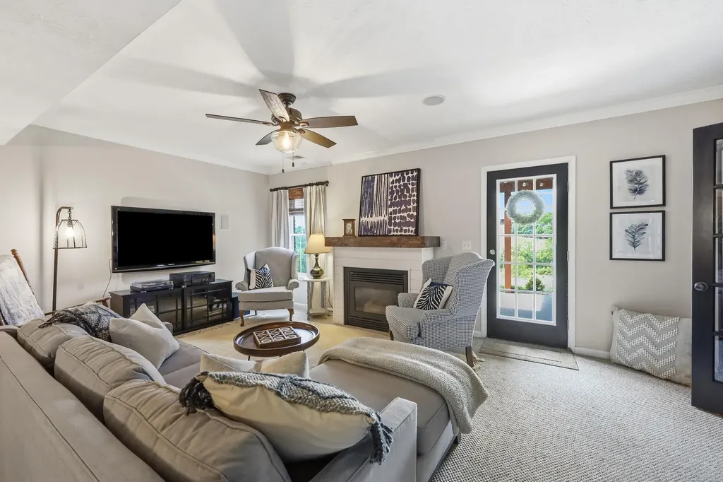 3024 Woodfield Circle Richmond KY 40475