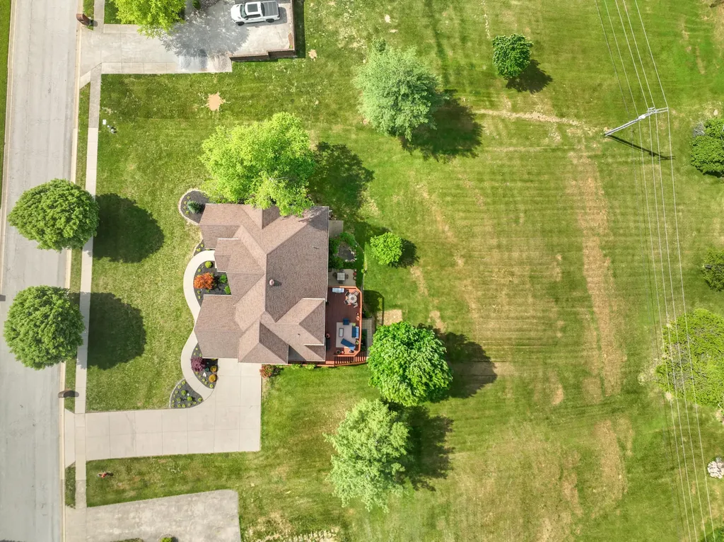 3024 Woodfield Circle Richmond KY 40475