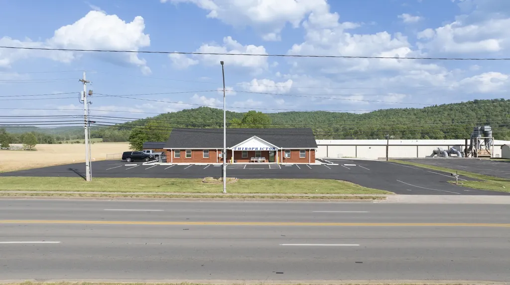 1104 N Main Street Monticello KY 42633