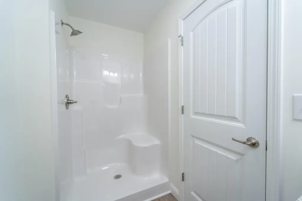 571 Middle Creek Way Berea KY 40403
