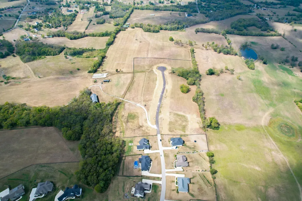13 Grandview Trail Wilmore KY 40390