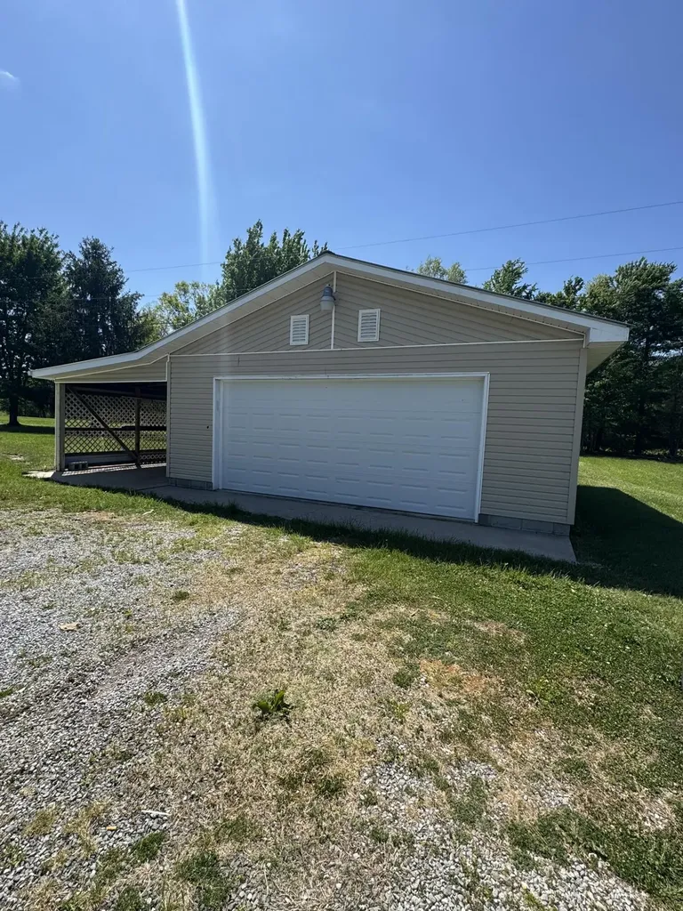 181 Mcqueary Road Russell Springs KY 42642