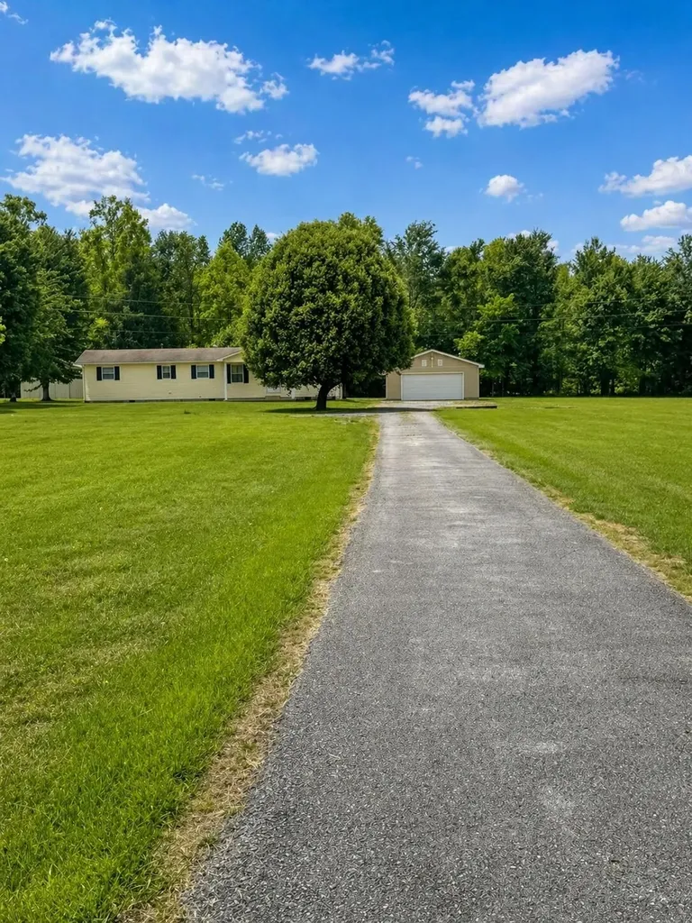 181 Mcqueary Road Russell Springs KY 42642