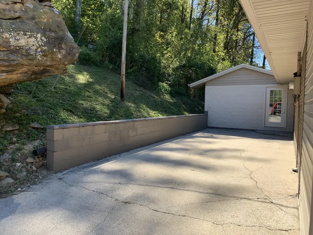 510 Highway 229 Gray KY 40734