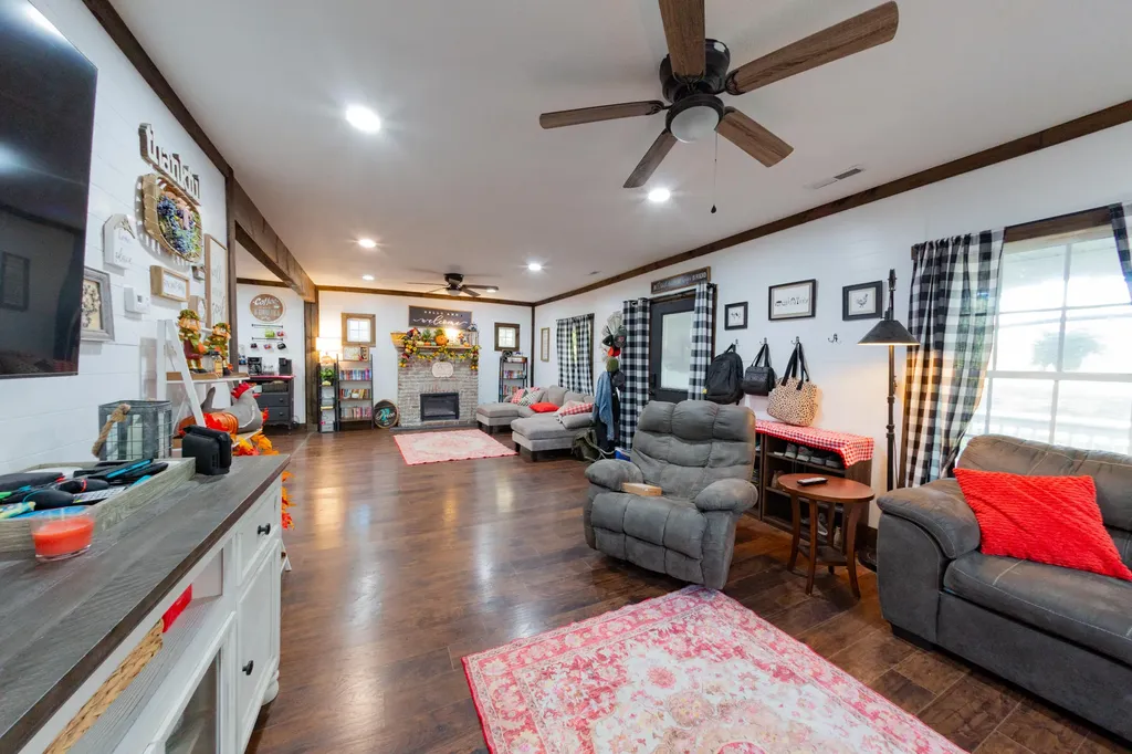 235 Stanford Street Science Hill KY 42553