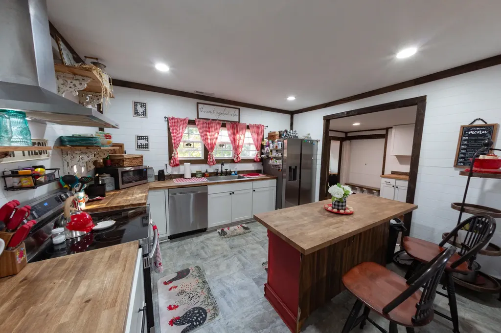 235 Stanford Street Science Hill KY 42553