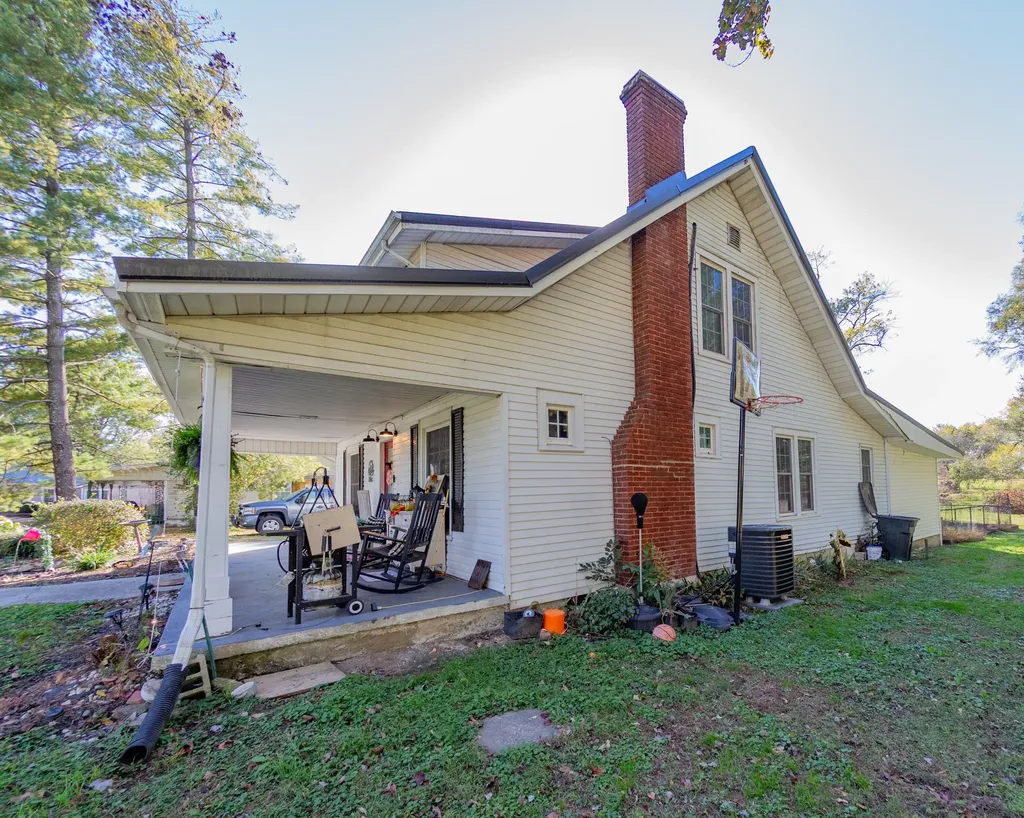 235 Stanford Street Science Hill KY 42553
