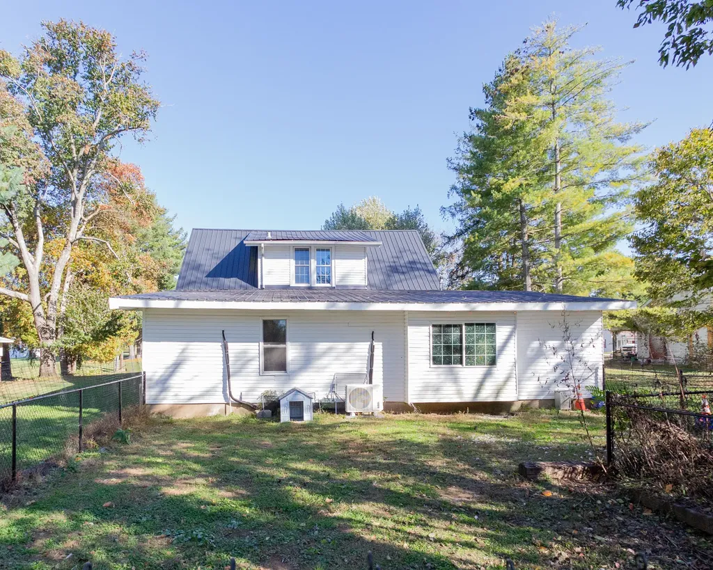 235 Stanford Street Science Hill KY 42553