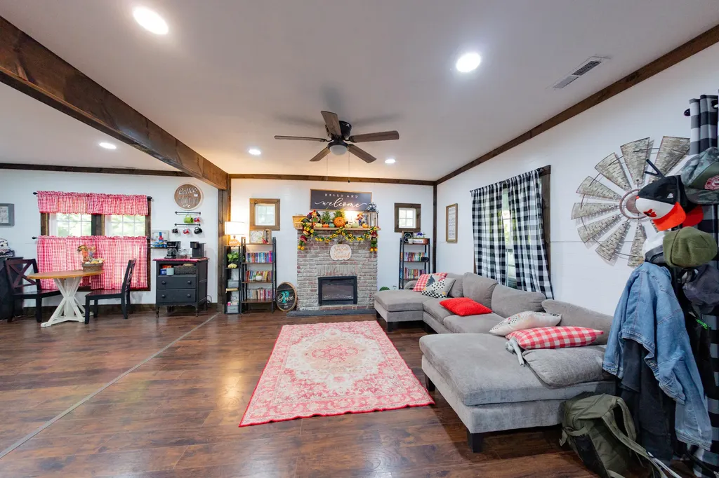 235 Stanford Street Science Hill KY 42553
