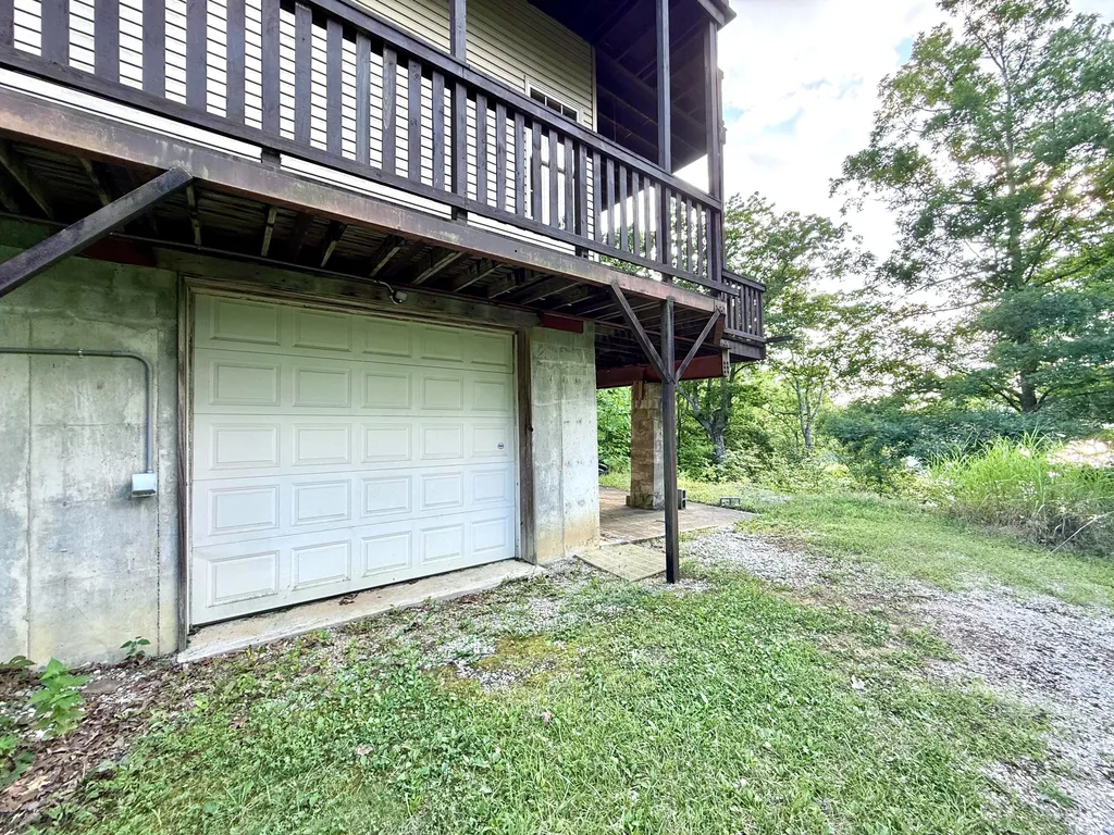 340 Hunters Paradise Road Monticello KY 42633
