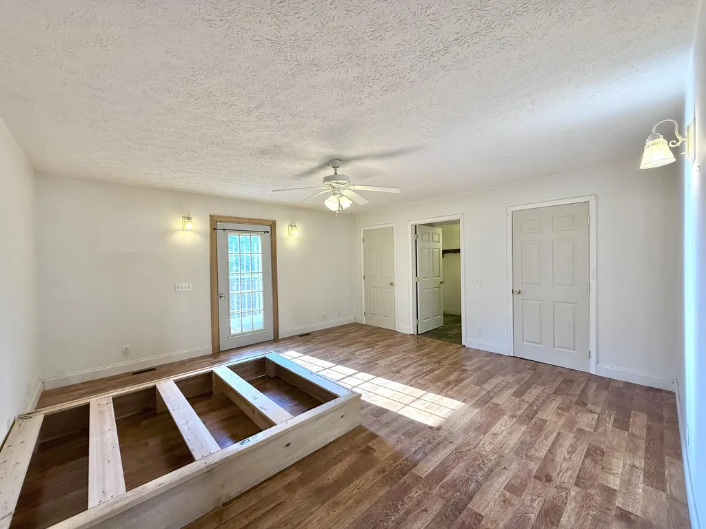 340 Hunters Paradise Road Monticello KY 42633