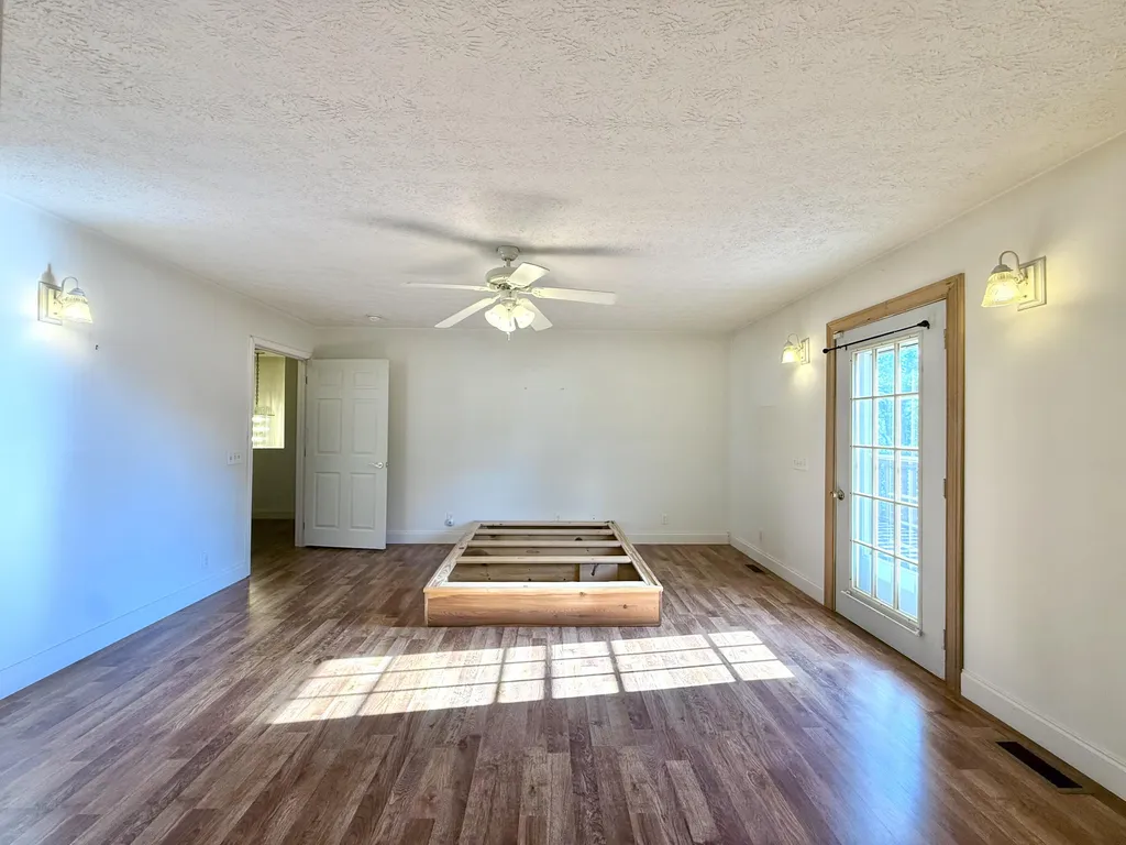 340 Hunters Paradise Road Monticello KY 42633